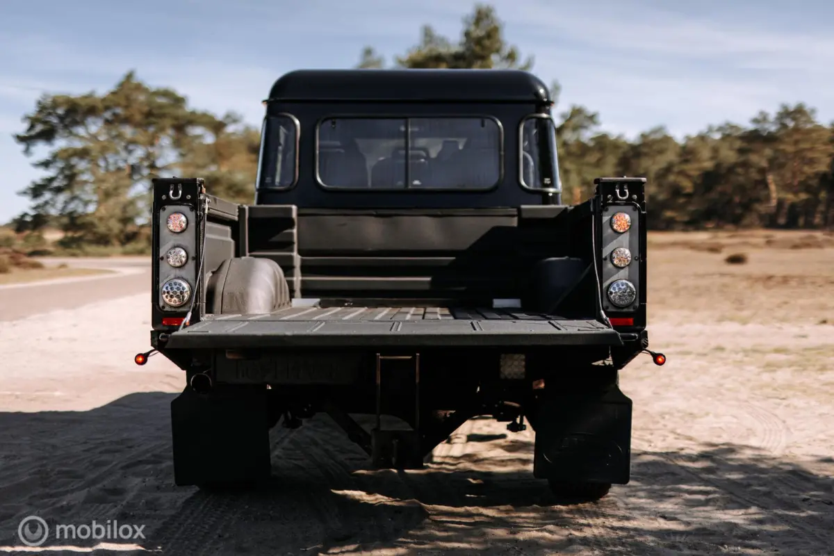 130 Crew Cab 2.4 TD Exclusief opgebouwd