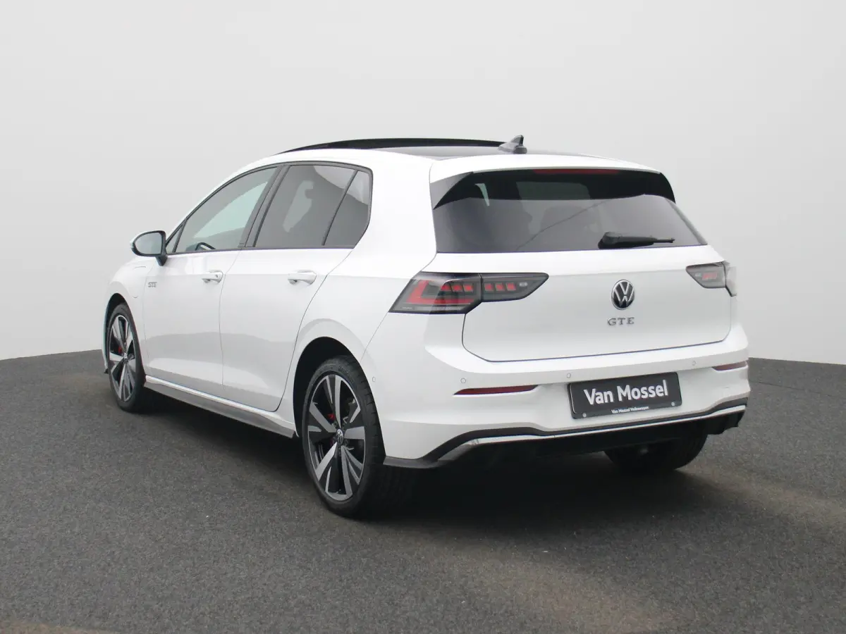 1.5 eHybrid GTE 272 PK| | SoH 100% | Panoramadak | Head-Updisplay | Achteruitrijcamera  | Navigatie | 18 Inch Velgen | Stoelverwarming | Stuurwielverwarming