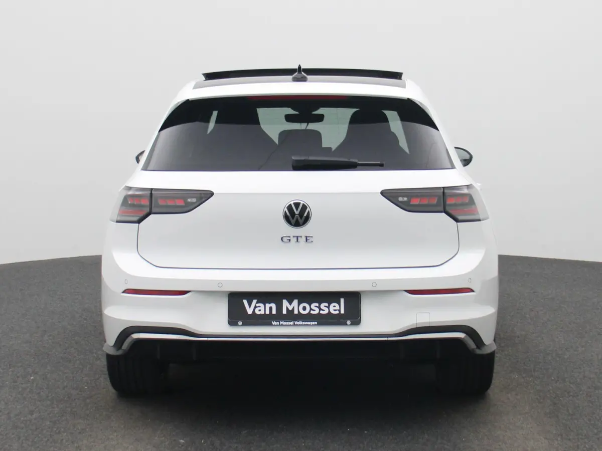 1.5 eHybrid GTE 272 PK| | SoH 100% | Panoramadak | Head-Updisplay | Achteruitrijcamera  | Navigatie | 18 Inch Velgen | Stoelverwarming | Stuurwielverwarming