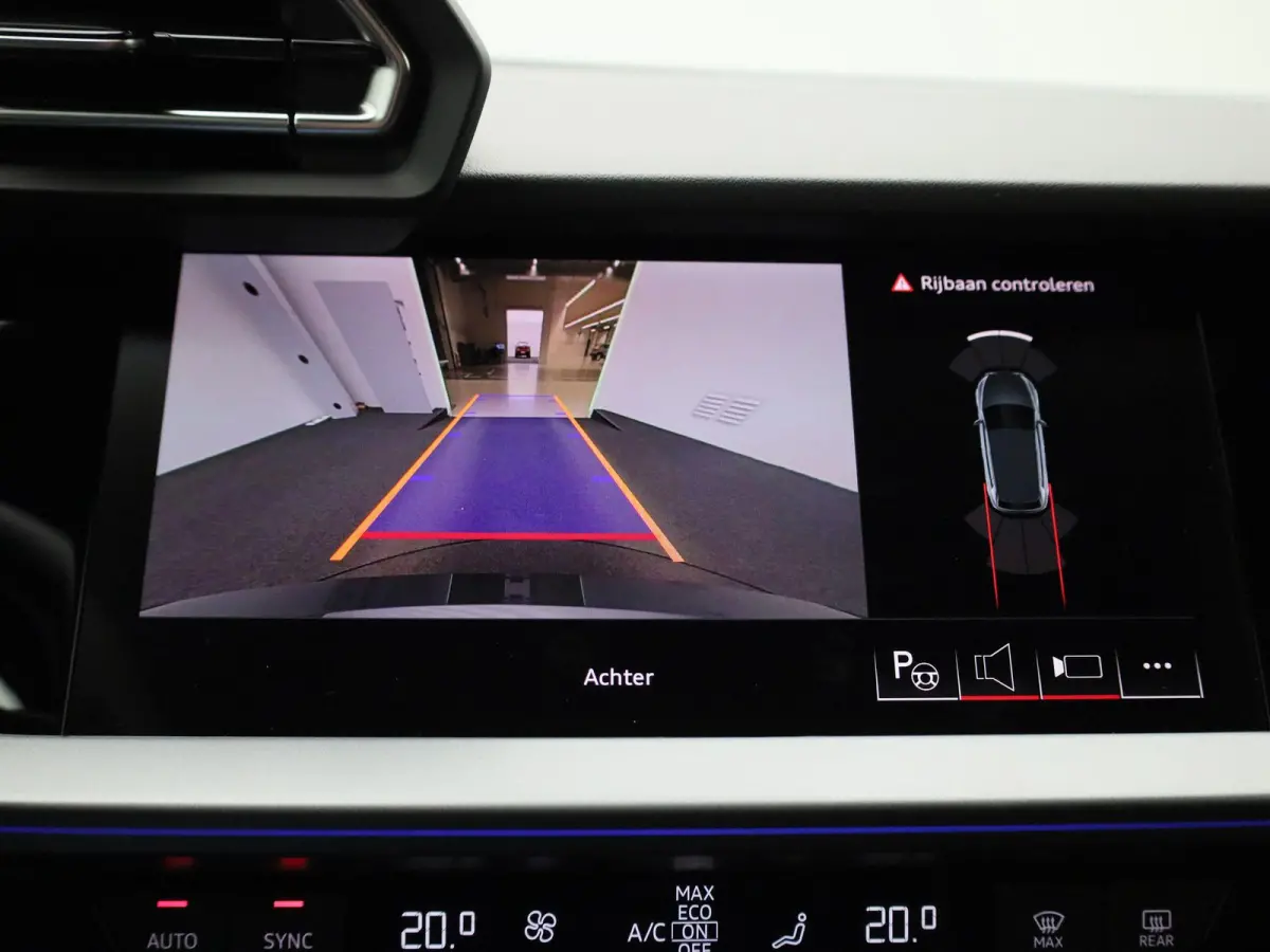 40 TFSI e Advanced edition l Adaptive cruise control l Achteruitrijcamera l SONOS Premium met 3D-geluid l Elektr. voorstoelen geh. best. l Climate control l Navigatie l Trekhaak l Stoelverwa