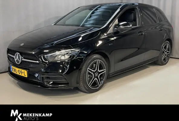 250 e Business Solution AMG Limited Night Pakket 18''/Sfeerverlichting/DAB/PDC v+a/Stoelverwarming/Climate/Apple Carplay & Android Auto