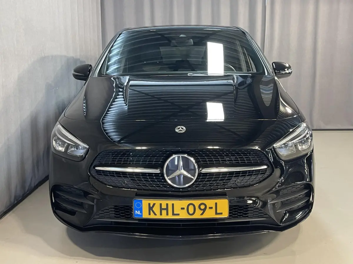 250 e Business Solution AMG Limited Night Pakket 18''/Sfeerverlichting/DAB/PDC v+a/Stoelverwarming/Climate/Apple Carplay & Android Auto