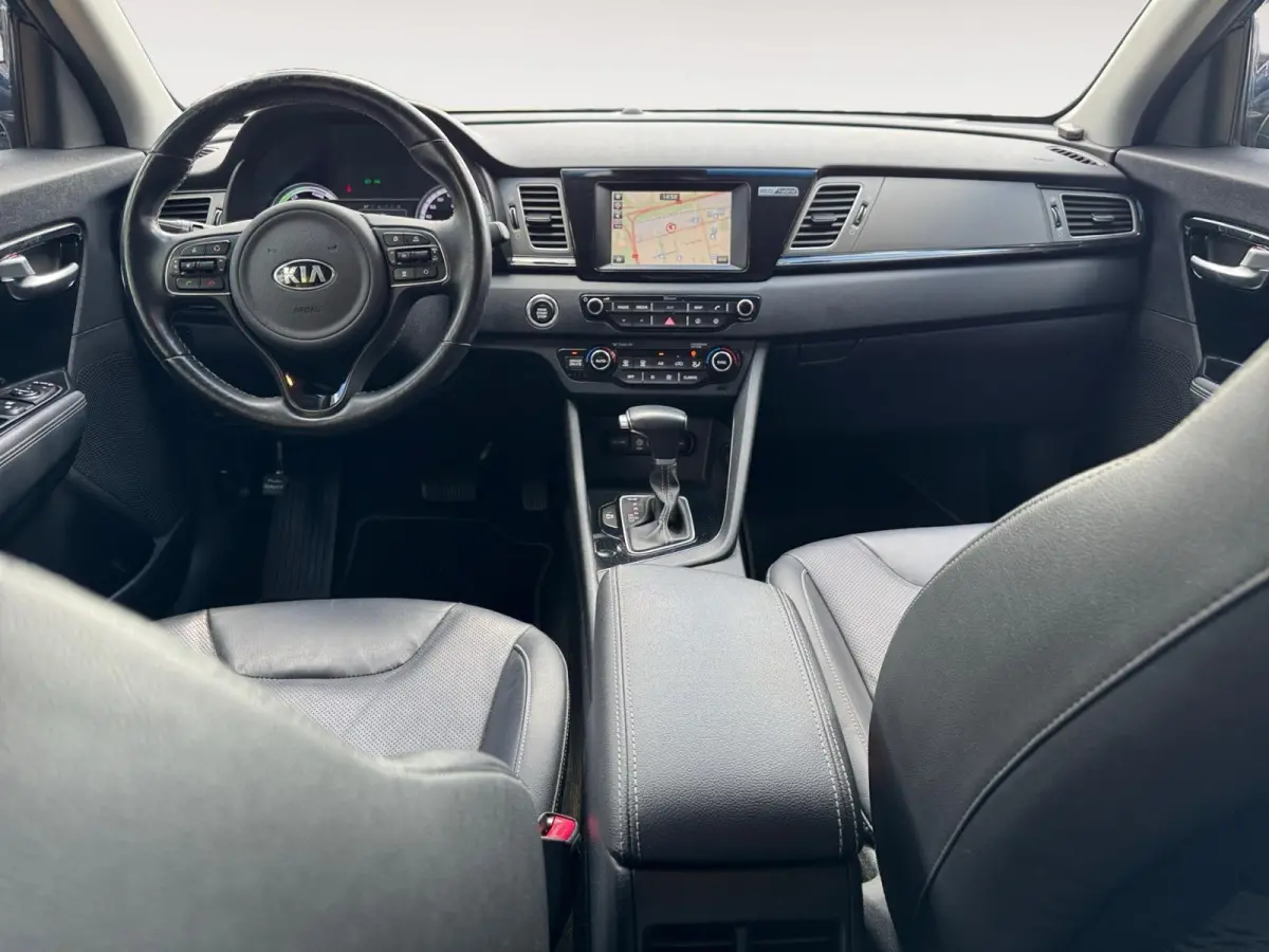 1.6 GDi Hybrid BusinessLine | Airco | Navi | Camera | Trekhaak | Leder | Stoelverwarming| Stuurverwarming |