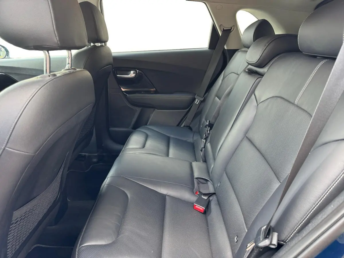1.6 GDi Hybrid BusinessLine | Airco | Navi | Camera | Trekhaak | Leder | Stoelverwarming| Stuurverwarming |