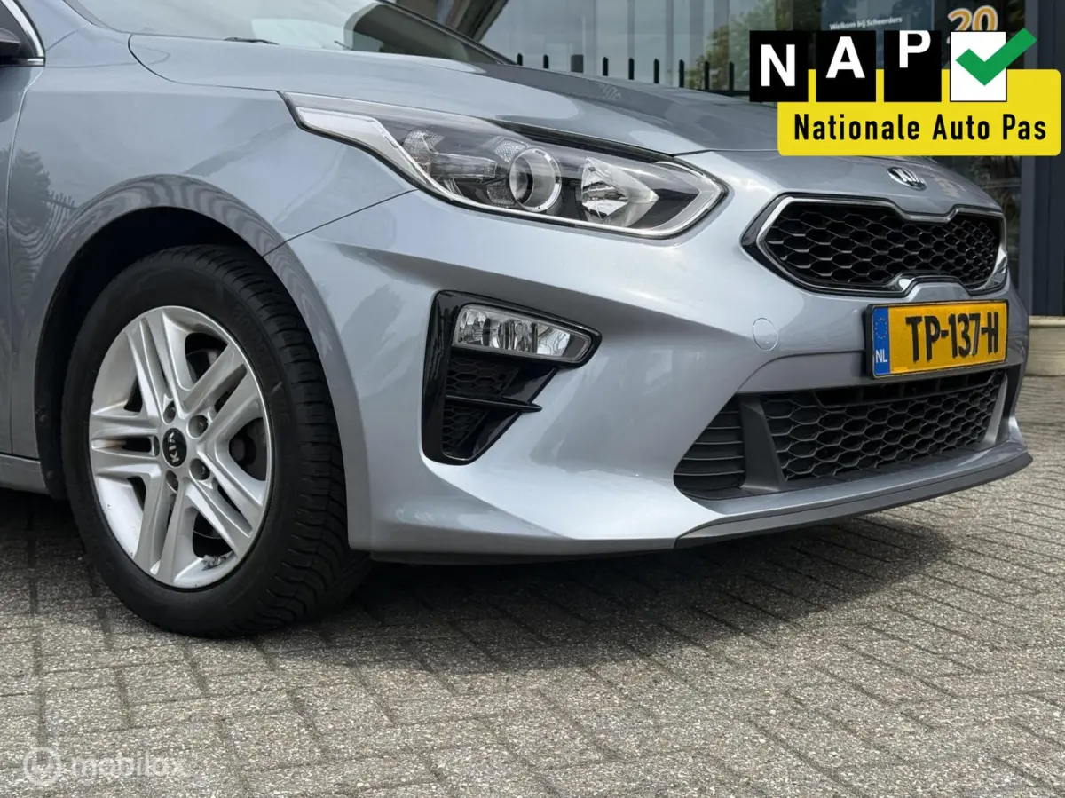 1.0 T-GDi DynamicLine|Carplay|Camera|Cruise|1e eig