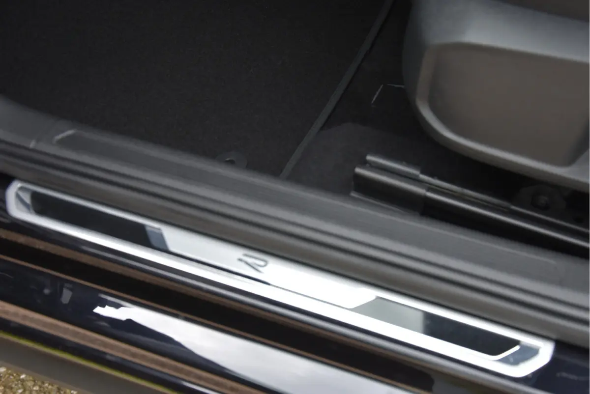 1.0 TSI 2X R-Line NAP 1e eigenaar IQ Drive ECC PDC LED virtueel