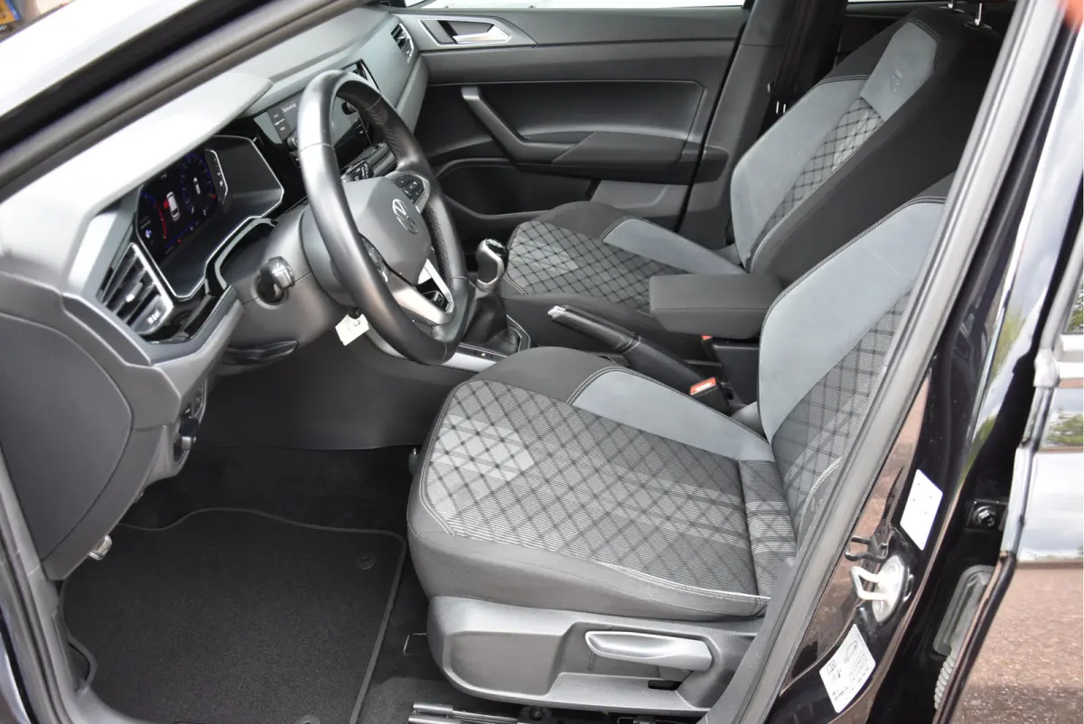 1.0 TSI 2X R-Line NAP 1e eigenaar IQ Drive ECC PDC LED virtueel