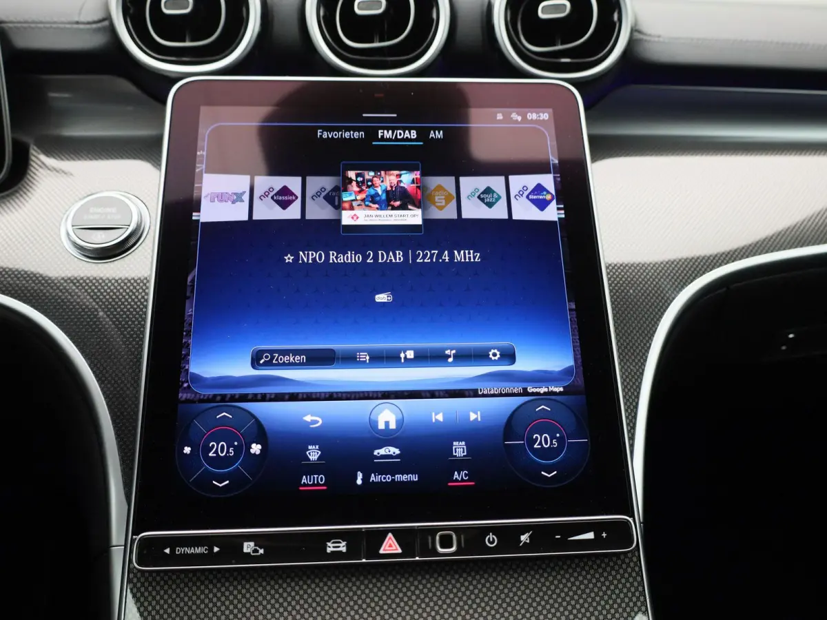 180 AMG Line | ACHTERUITRIJCAMERA | ELEKTRISCHE KOFFERKLEP | APPLE CARPLAY - ANDROID AUTO | STOELVERWARMING | MEMORY SEATS |