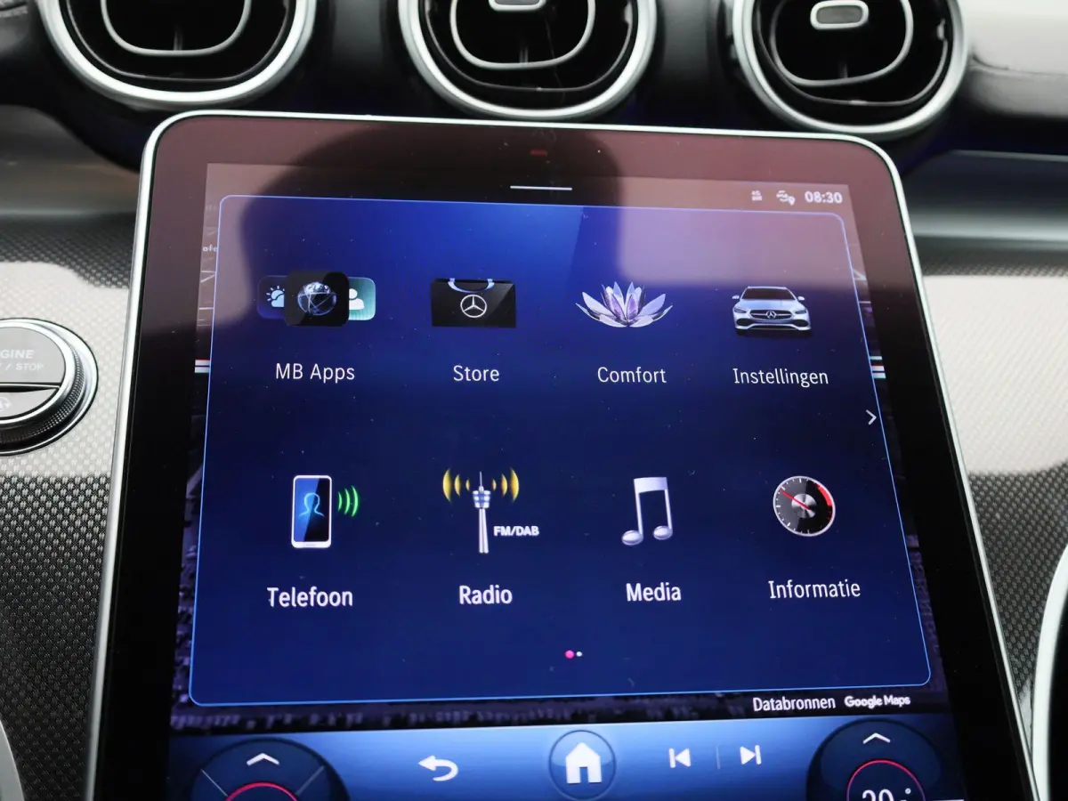 180 AMG Line | ACHTERUITRIJCAMERA | ELEKTRISCHE KOFFERKLEP | APPLE CARPLAY - ANDROID AUTO | STOELVERWARMING | MEMORY SEATS |