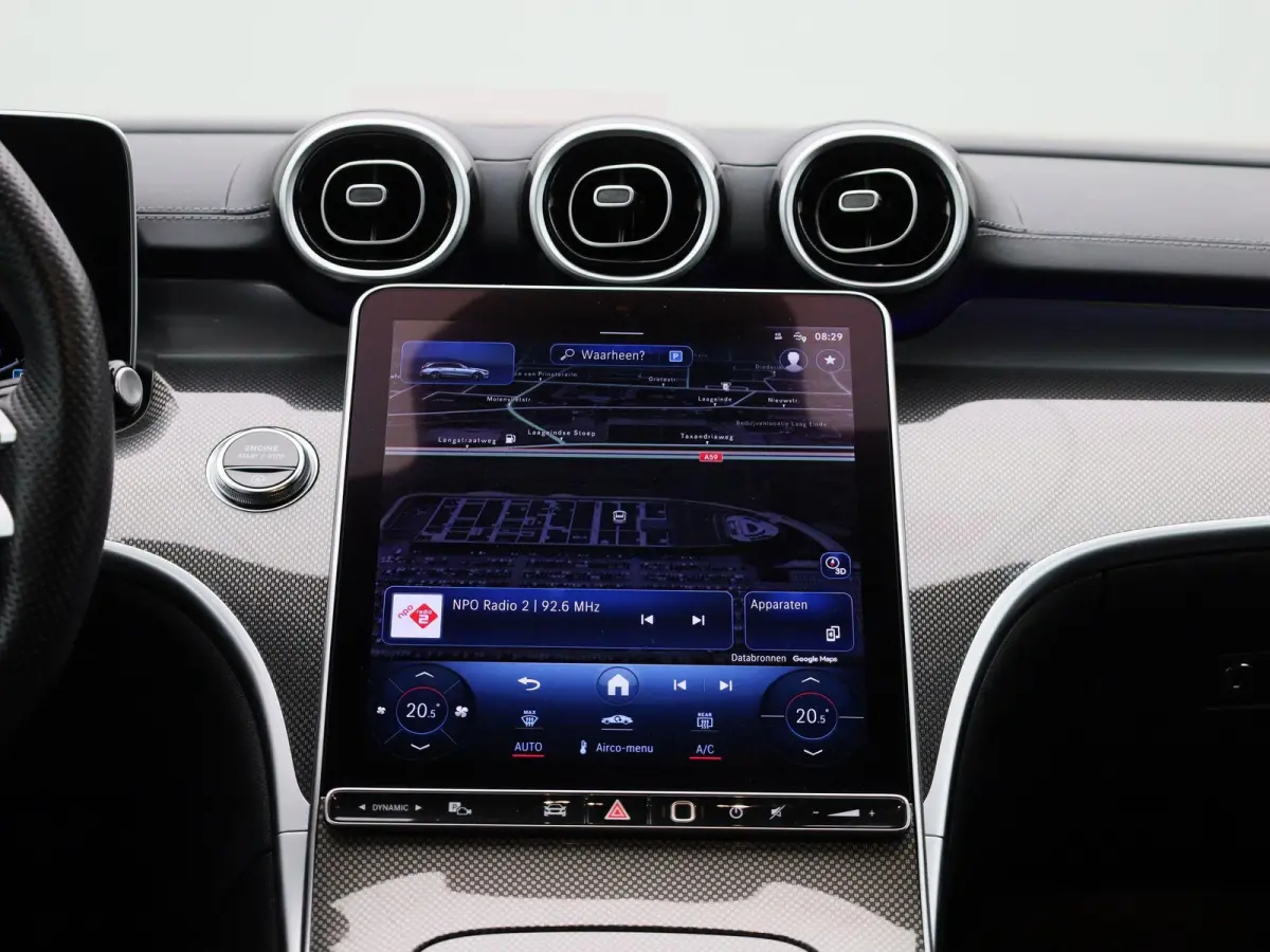 180 AMG Line | ACHTERUITRIJCAMERA | ELEKTRISCHE KOFFERKLEP | APPLE CARPLAY - ANDROID AUTO | STOELVERWARMING | MEMORY SEATS |