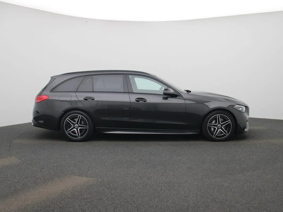 180 AMG Line | ACHTERUITRIJCAMERA | ELEKTRISCHE KOFFERKLEP | APPLE CARPLAY - ANDROID AUTO | STOELVERWARMING | MEMORY SEATS |