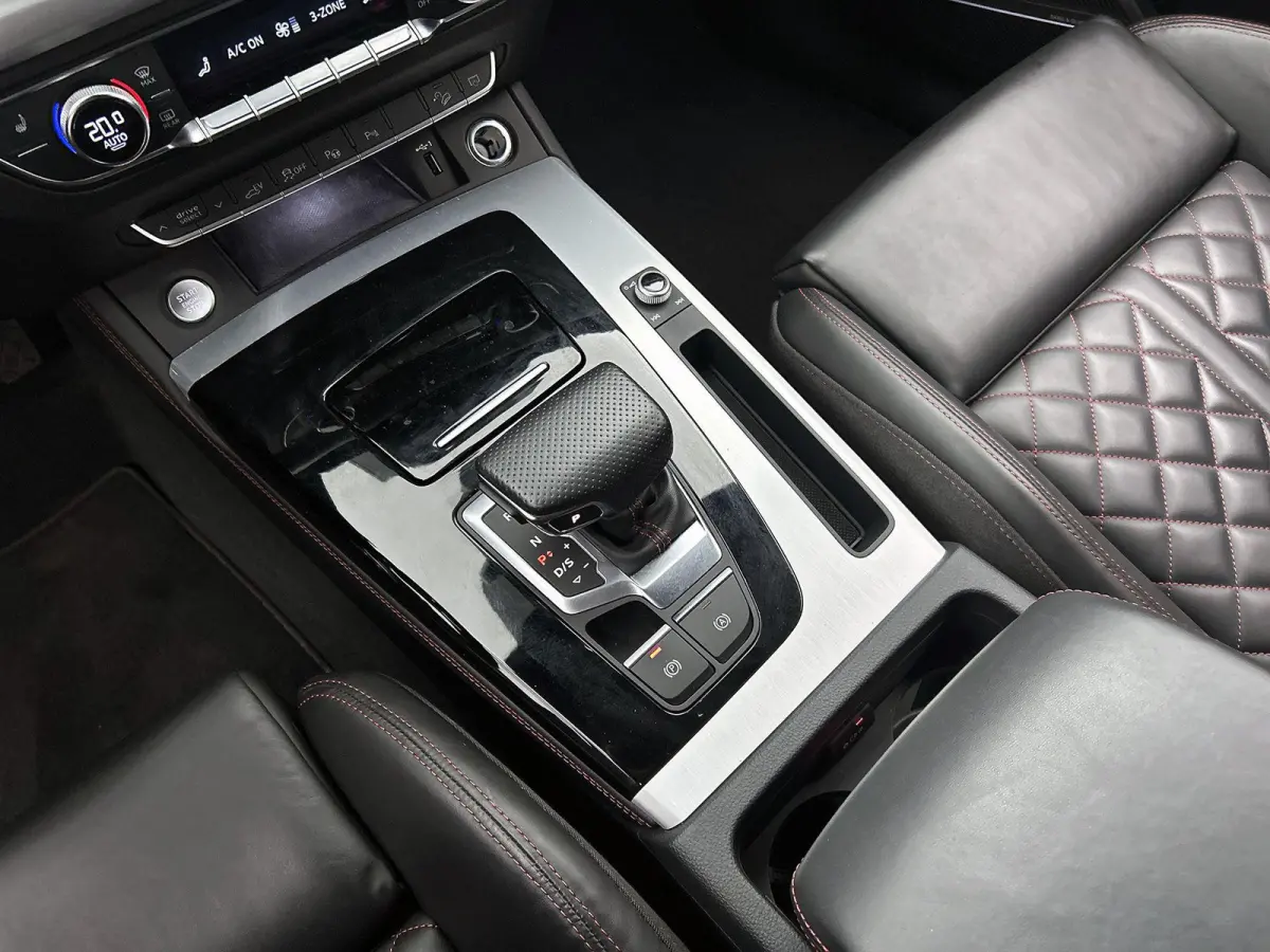 55 TFSI e S edition Competition 367 PK | S-line | Automaat | 360 Camera | Luchtvering | Bang & Olufsen Premium | Climate Control | Adaptive Cruise Control | Dodehoek detectie | Lichtmetalen 
