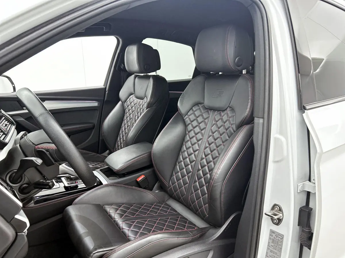 55 TFSI e S edition Competition 367 PK | S-line | Automaat | 360 Camera | Luchtvering | Bang & Olufsen Premium | Climate Control | Adaptive Cruise Control | Dodehoek detectie | Lichtmetalen 