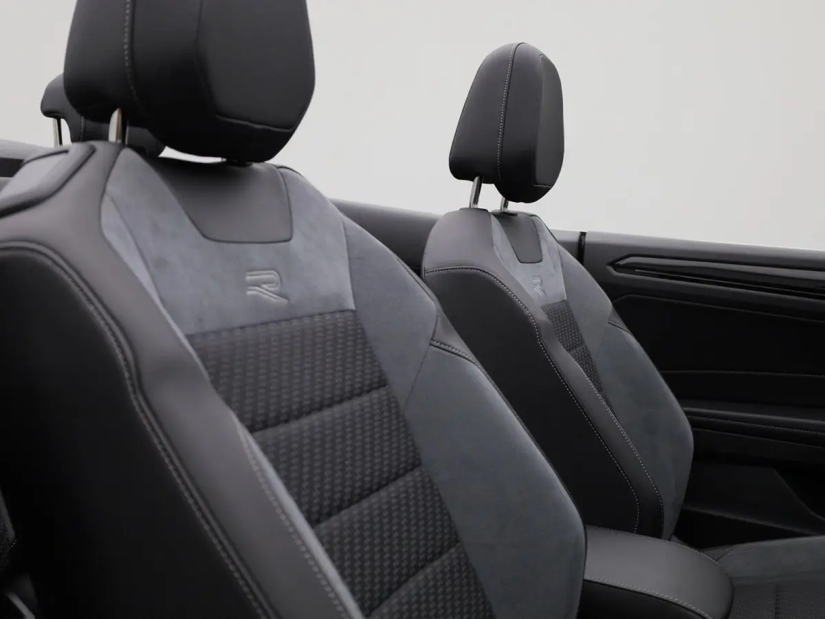1.5 TSI R-Line 150 PK| Navigatie | Stoelverwarming | Parkeersensoren Voor & Achter | Dodehoek Detectie | Travelassist