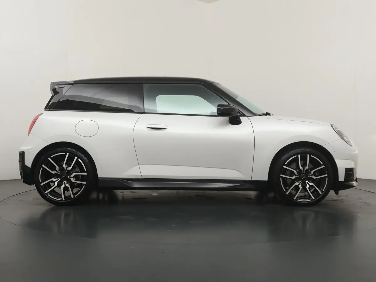 Cooper E John Cooper Works Pakket | SoH 98% | Glazen panoramadak | Stoel | Stuurverwarming