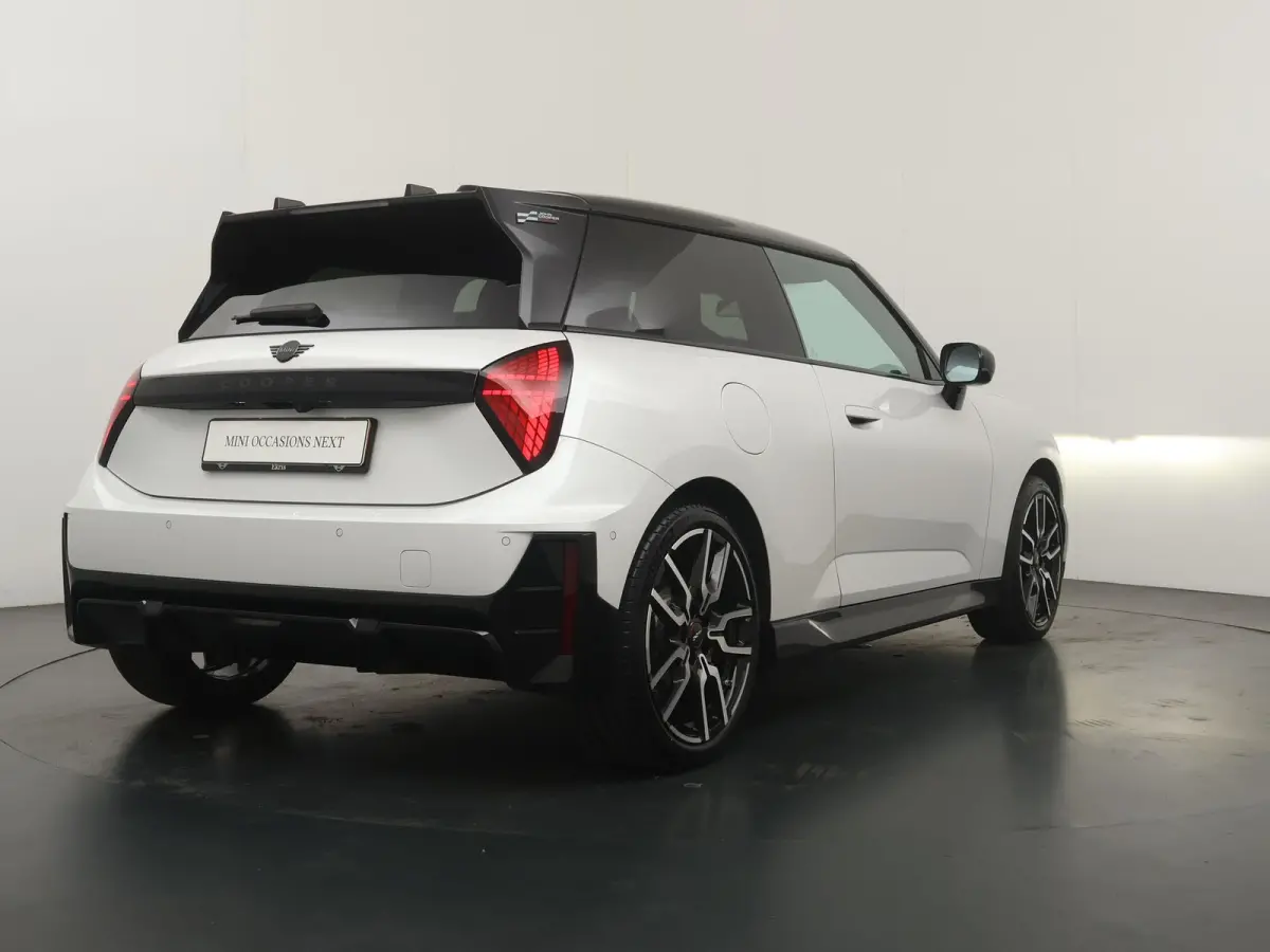 Cooper E John Cooper Works Pakket | SoH 98% | Glazen panoramadak | Stoel | Stuurverwarming