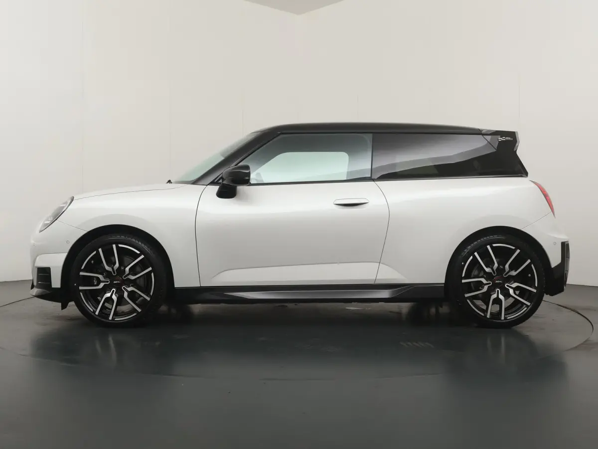 Cooper E John Cooper Works Pakket | SoH 98% | Glazen panoramadak | Stoel | Stuurverwarming