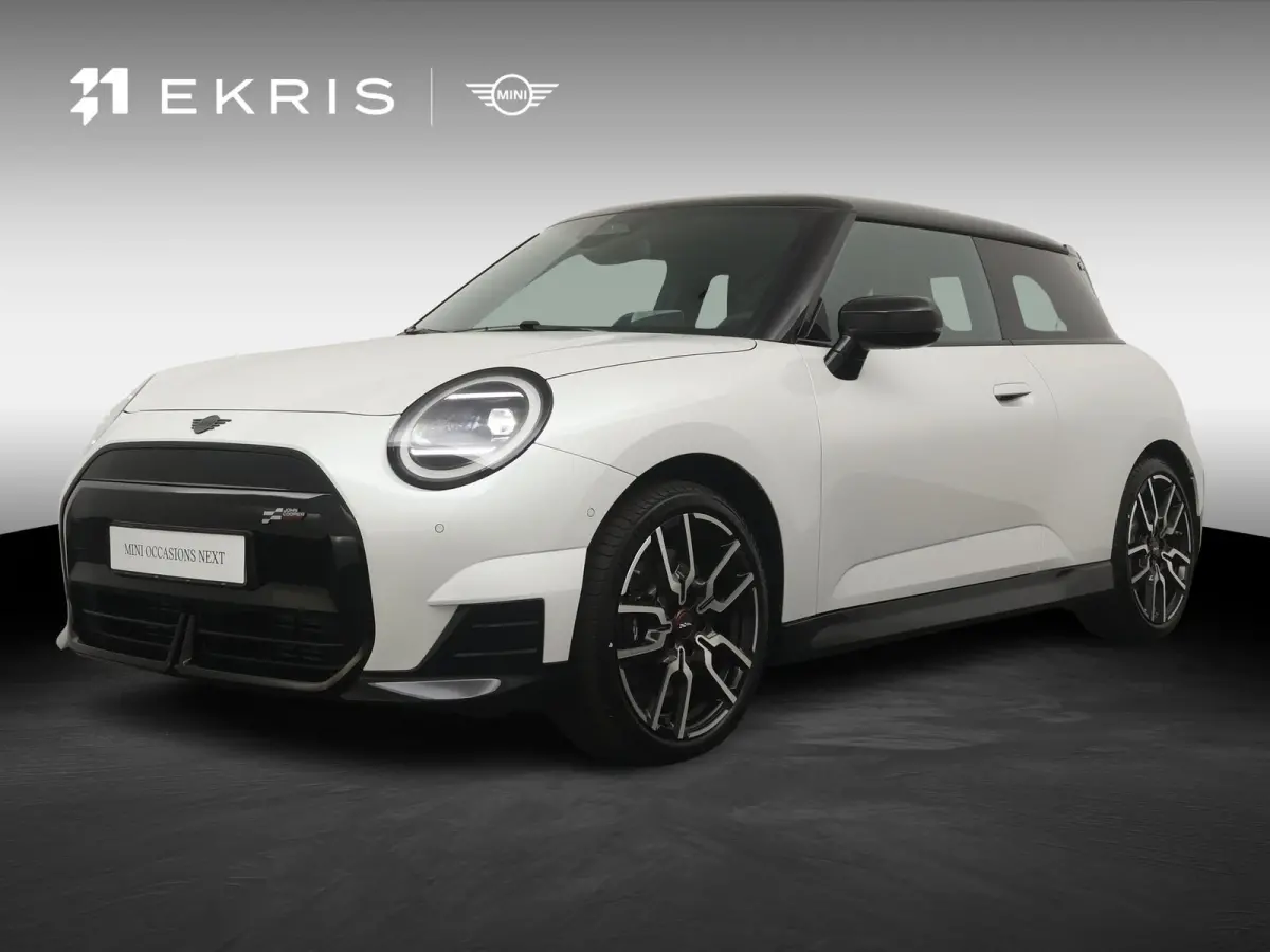 Cooper E John Cooper Works Pakket | SoH 98% | Glazen panoramadak | Stoel | Stuurverwarming
