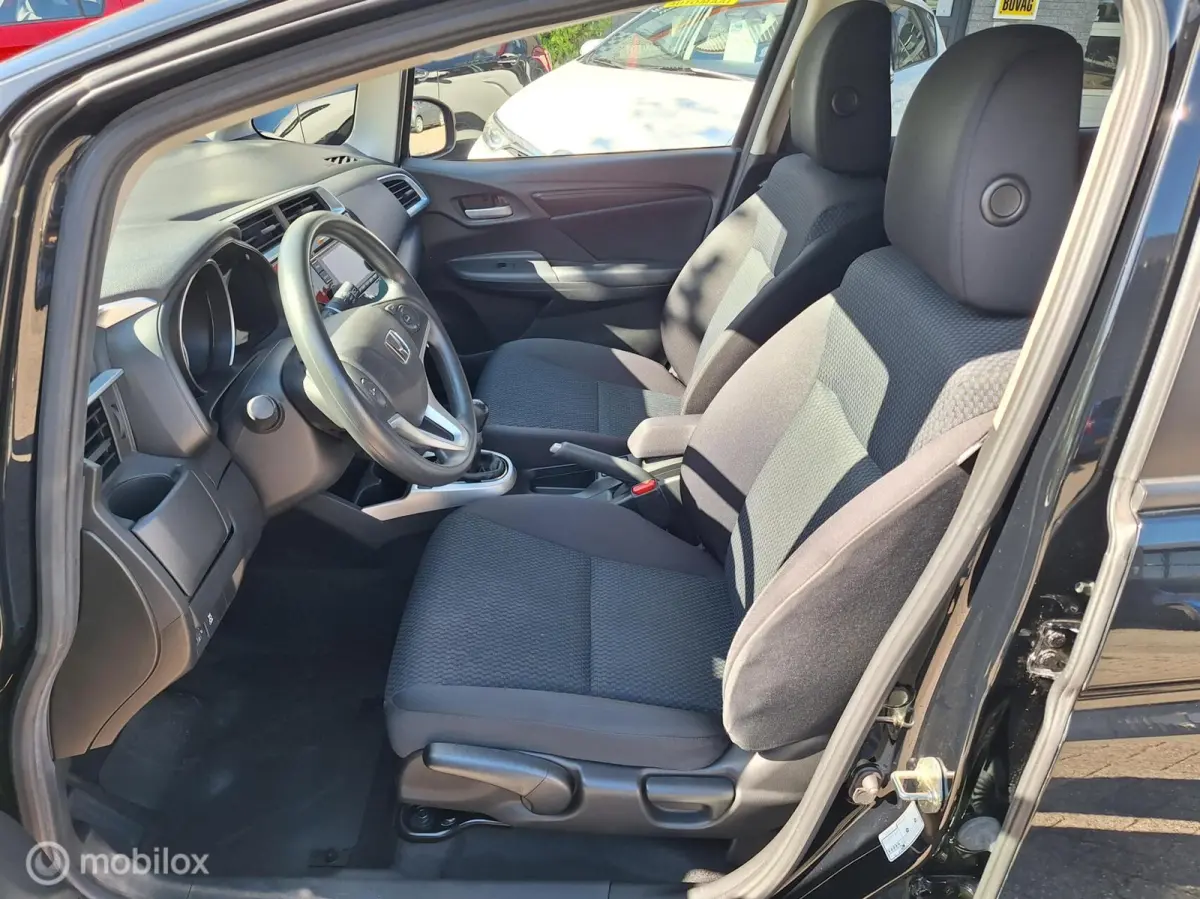 1.3 i-VTEC COMFORT • Dealer onderhouden • Trekhaak •