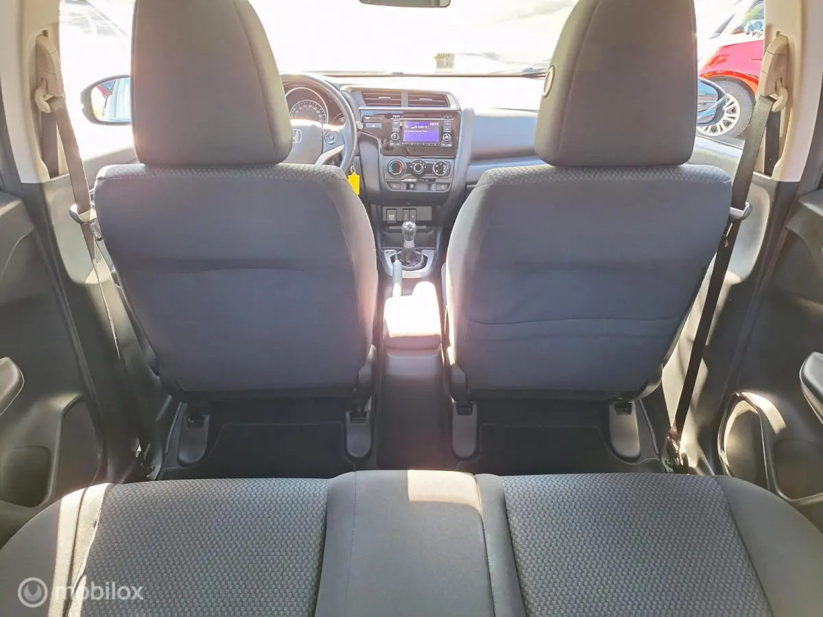 1.3 i-VTEC COMFORT • Dealer onderhouden • Trekhaak •