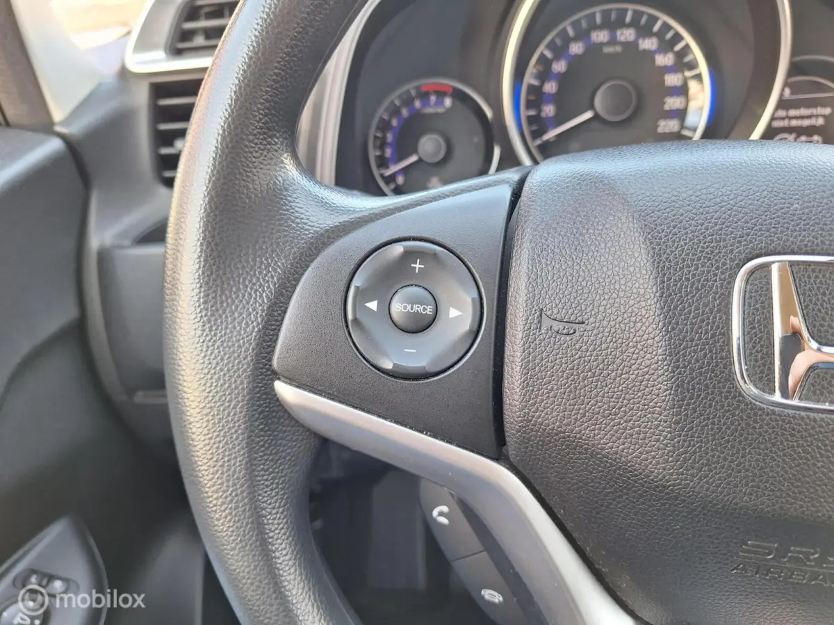 1.3 i-VTEC COMFORT • Dealer onderhouden • Trekhaak •