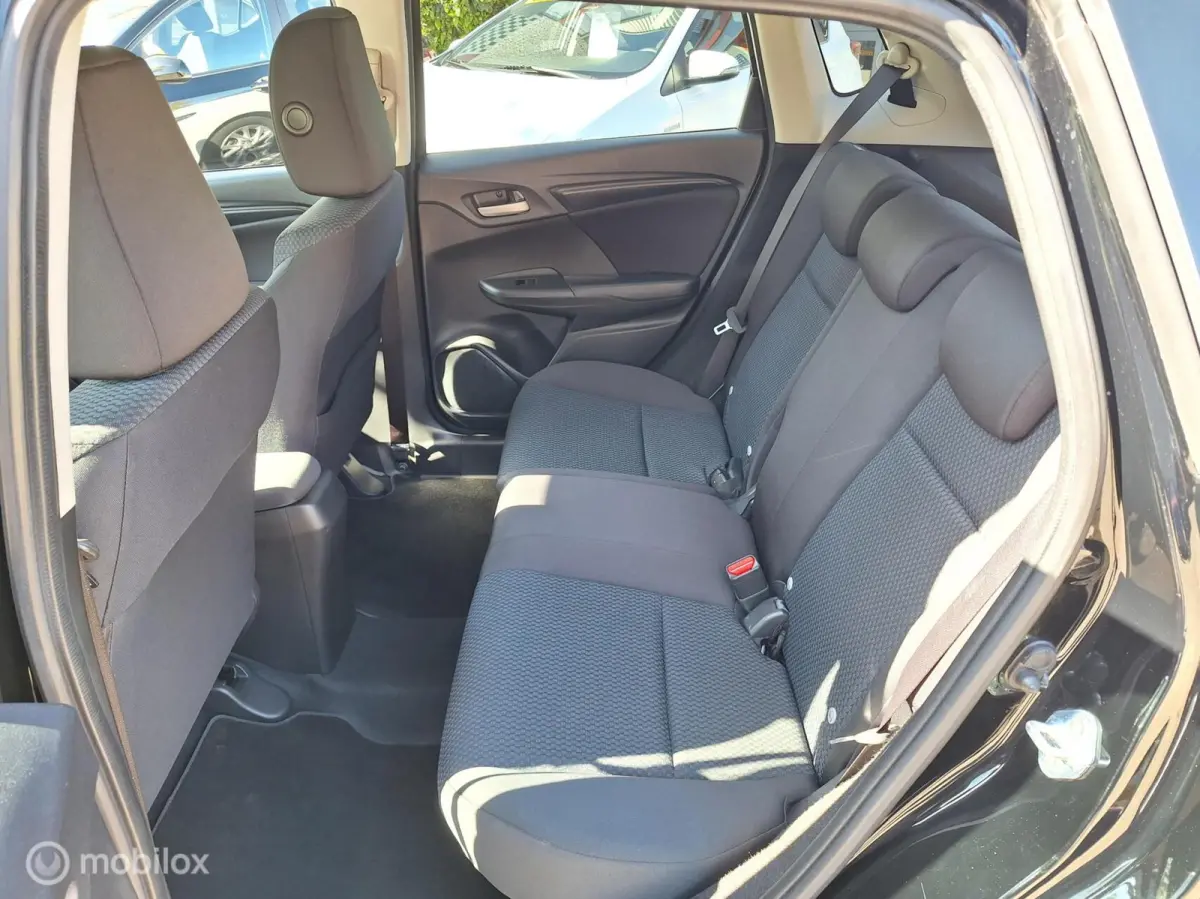 1.3 i-VTEC COMFORT • Dealer onderhouden • Trekhaak •