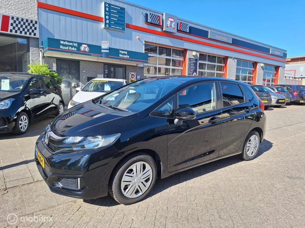 1.3 i-VTEC COMFORT • Dealer onderhouden • Trekhaak •