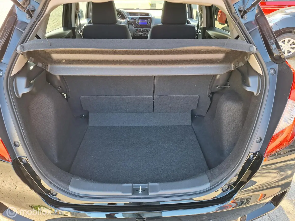 1.3 i-VTEC COMFORT • Dealer onderhouden • Trekhaak •