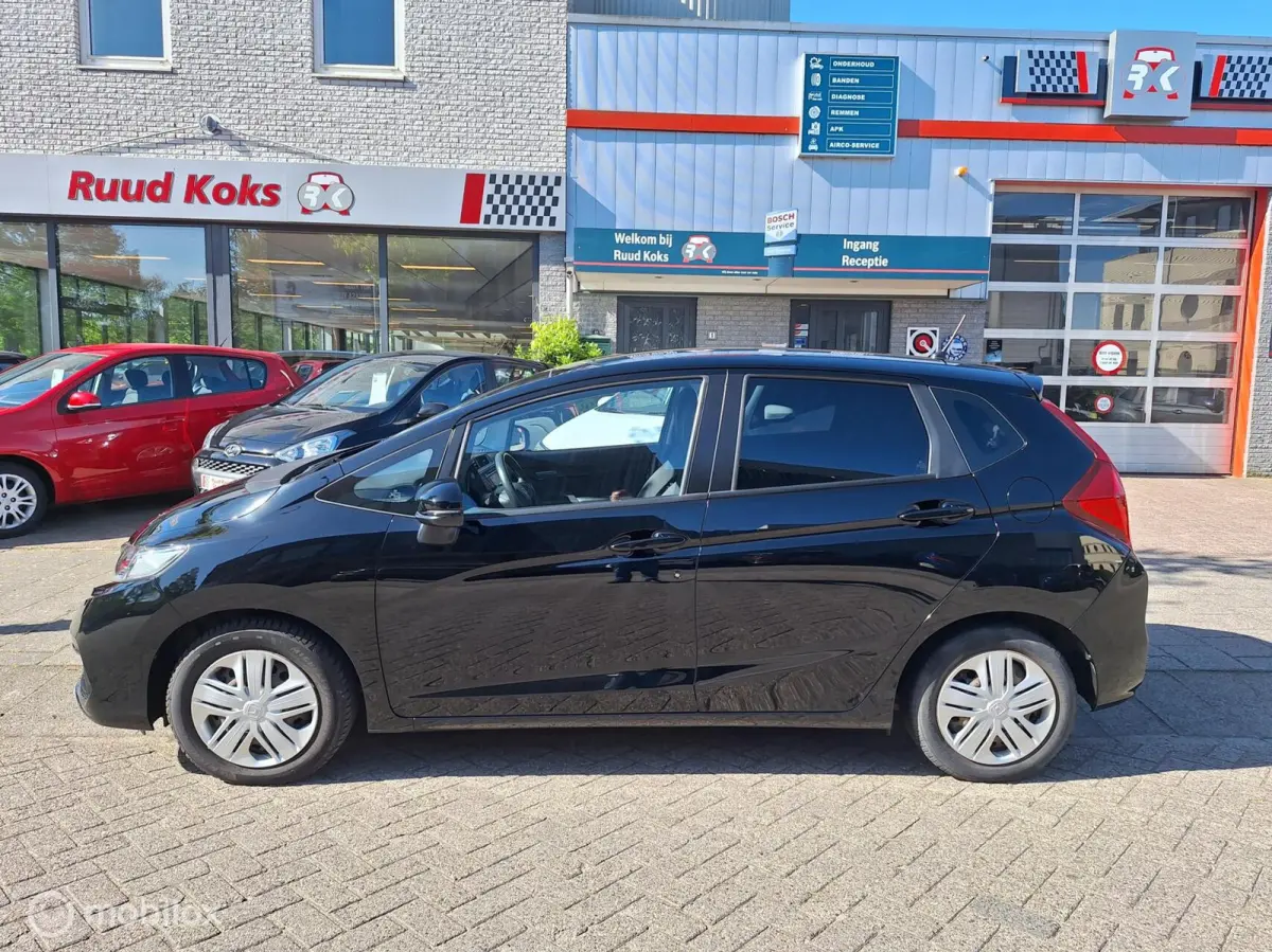 1.3 i-VTEC COMFORT • Dealer onderhouden • Trekhaak •