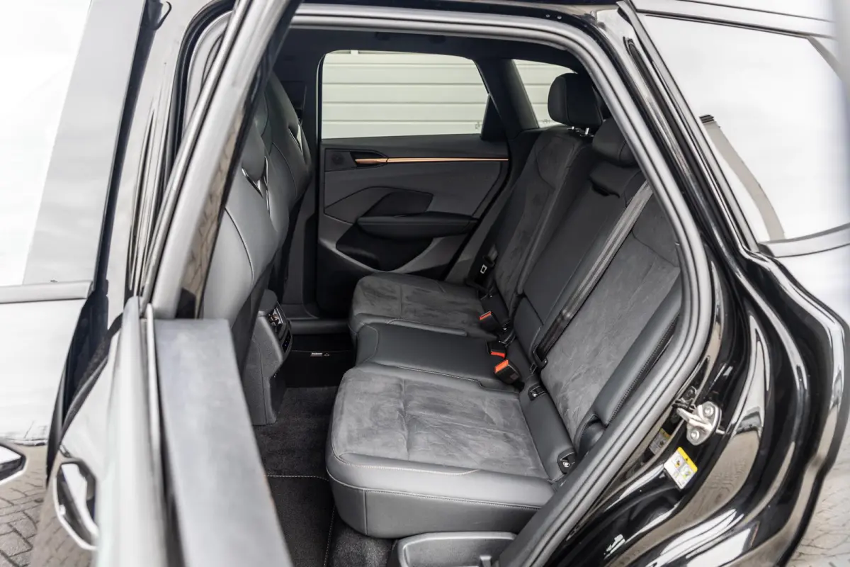 1.5 TSI e-Hybrid 272pk VZ Performance | SoH 100% | Trekhaak | Panoramadak | Sennheiser | 360 Camera