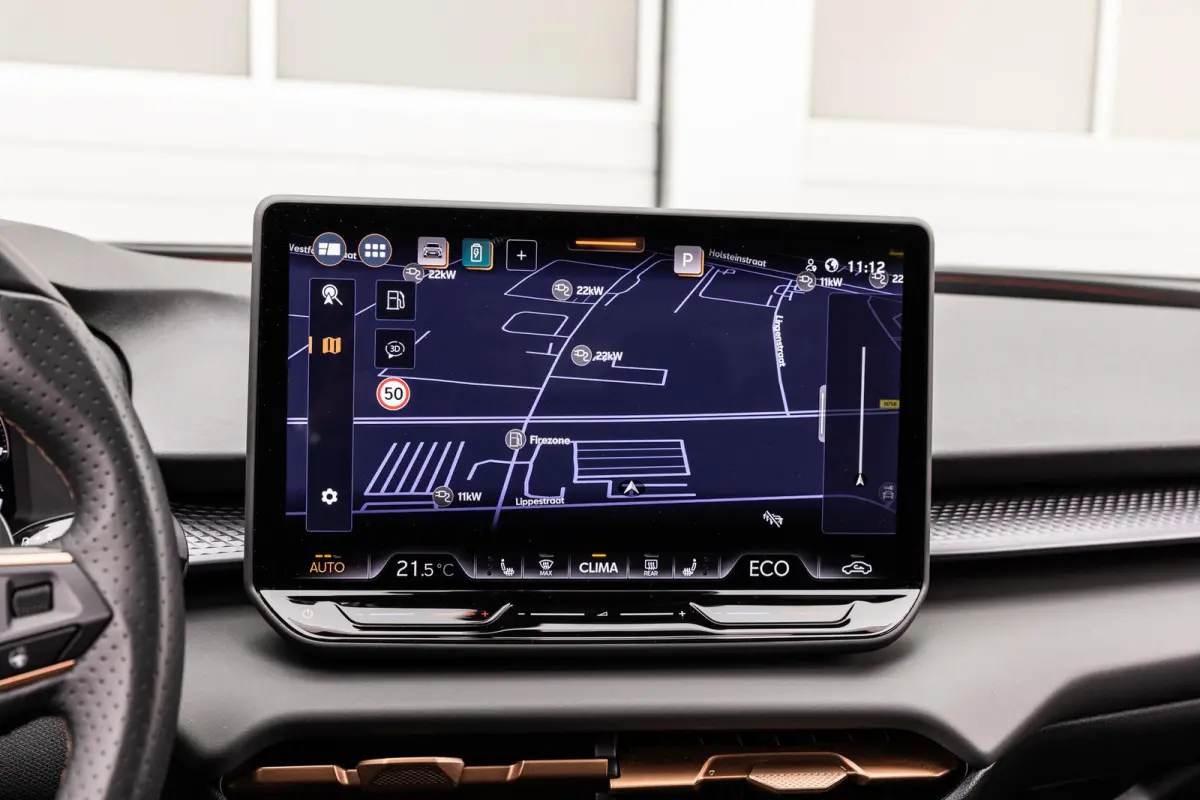 1.5 TSI e-Hybrid 272pk VZ Performance | SoH 100% | Trekhaak | Panoramadak | Sennheiser | 360 Camera