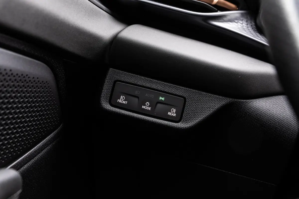 1.5 TSI e-Hybrid 272pk VZ Performance | SoH 100% | Trekhaak | Panoramadak | Sennheiser | 360 Camera