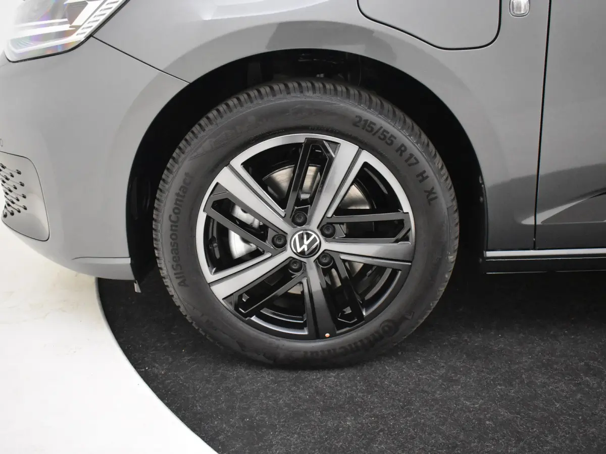 Kombi Maxi Limited Edition 7 persoons 1.5 eHybrid EU6 85 kW (115 pk) DSG Automaat | 'App-Connect' draadloze smartphone integratie | Achteruitrijcamera | Adaptive cruisecontrol (Adaptive Crui