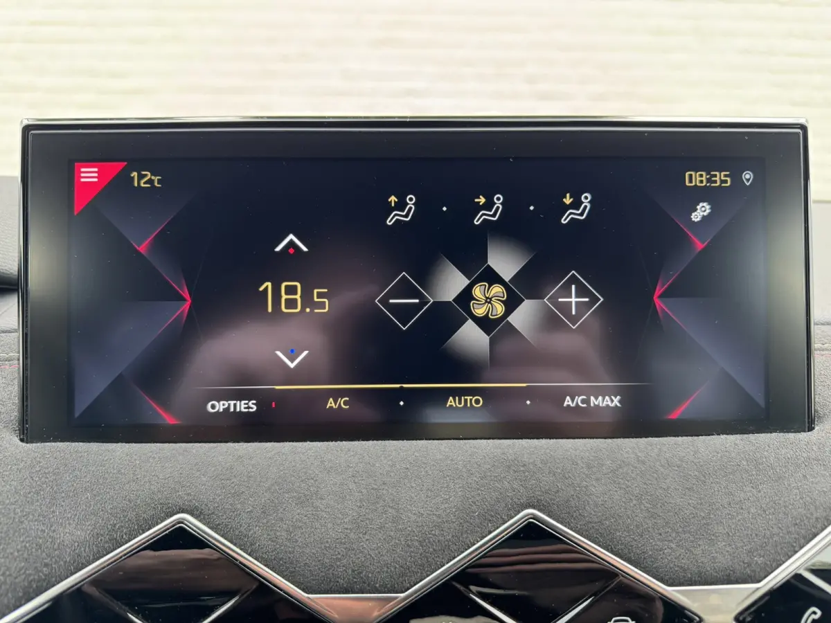 1.2 PureTech Business Performance line Camera Carplay Keyless climate control cruise