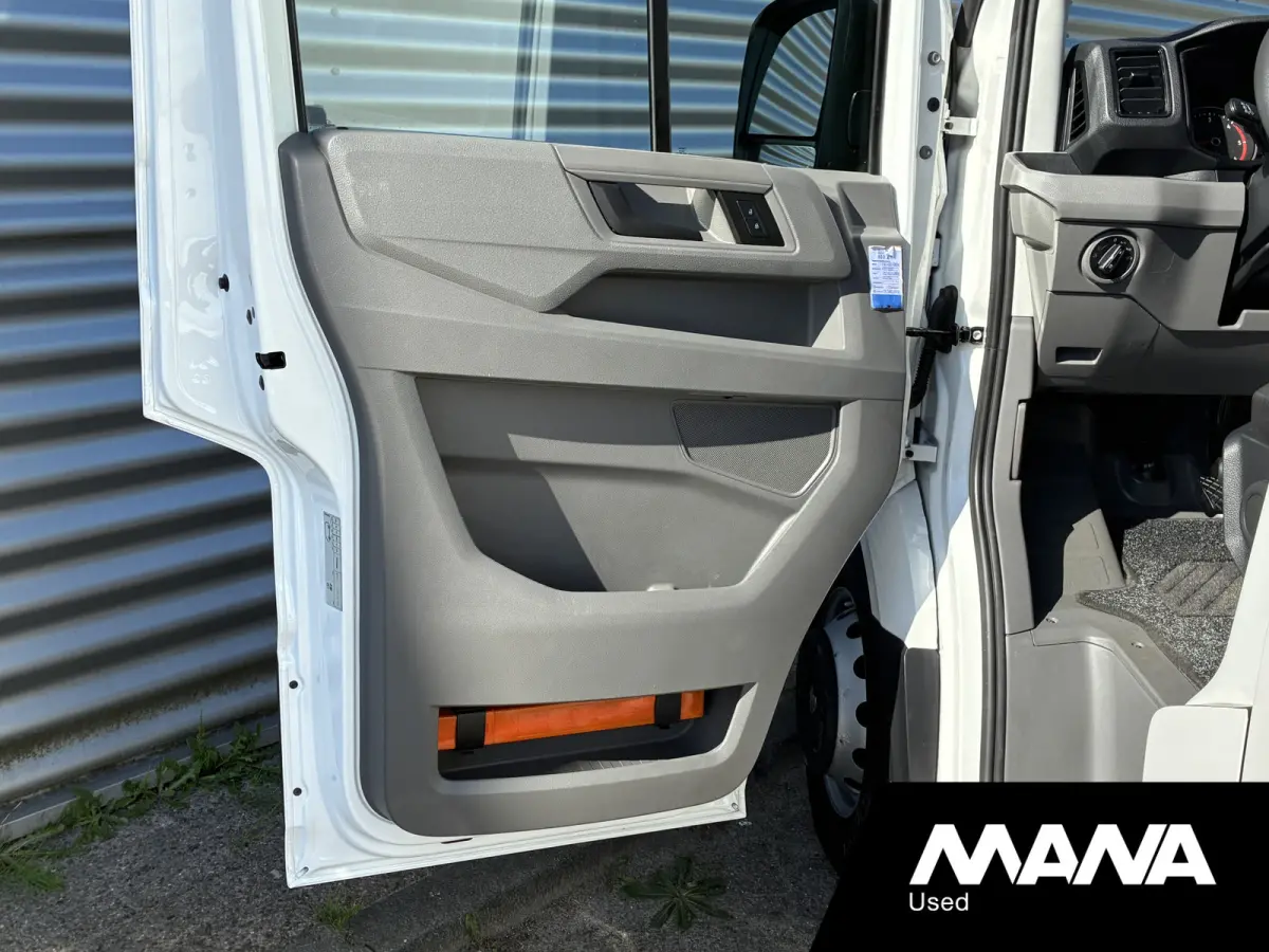 50 / 3500kg 2.0 TDI 177PK L4H4 DL Automaat 3,5T trekgewicht WERKPLAATS LED Cruise Navi Trekhaak Voorruitverwarming