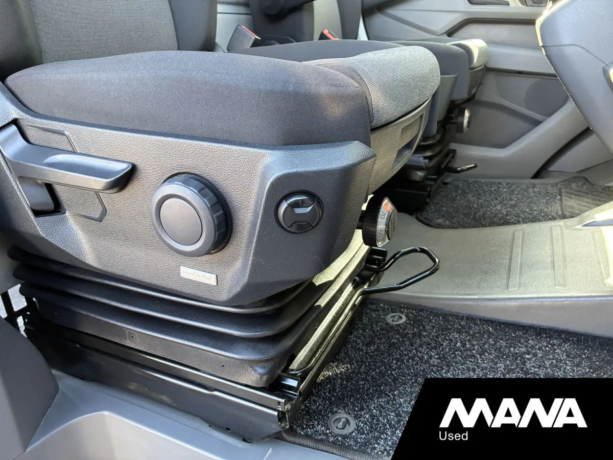 50 / 3500kg 2.0 TDI 177PK L4H4 DL Automaat 3,5T trekgewicht WERKPLAATS LED Cruise Navi Trekhaak Voorruitverwarming