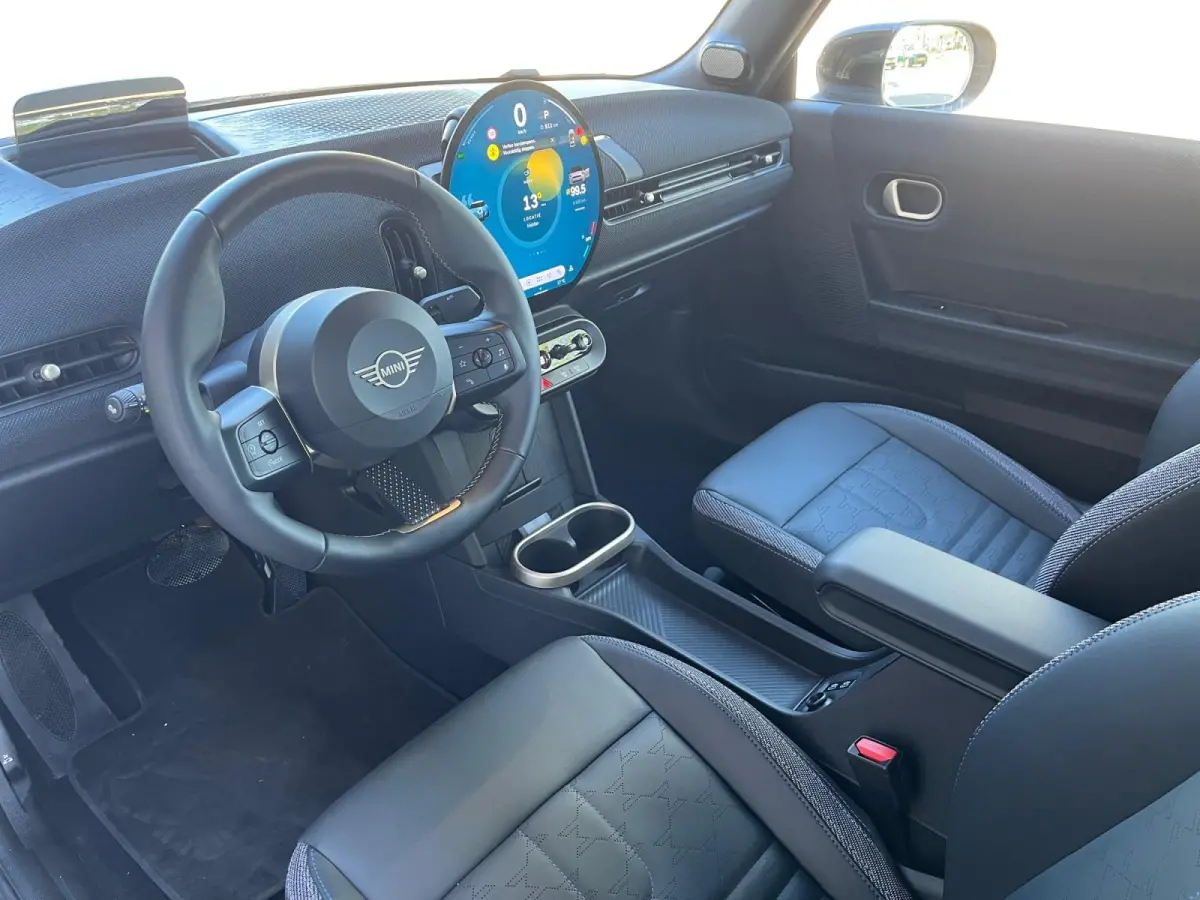 2.0 C Classic | Apple Carplay | Android Auto | Navigatie | 16" LM