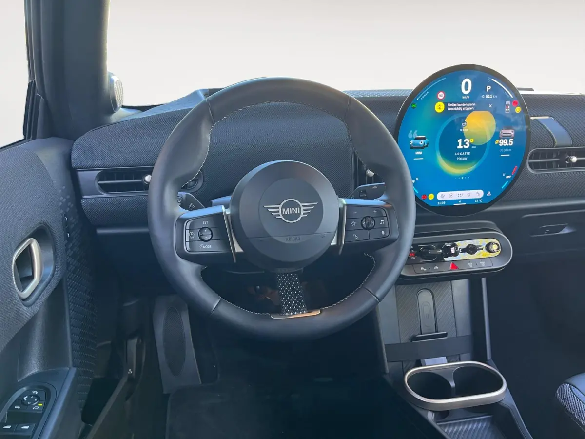 2.0 C Classic | Apple Carplay | Android Auto | Navigatie | 16" LM