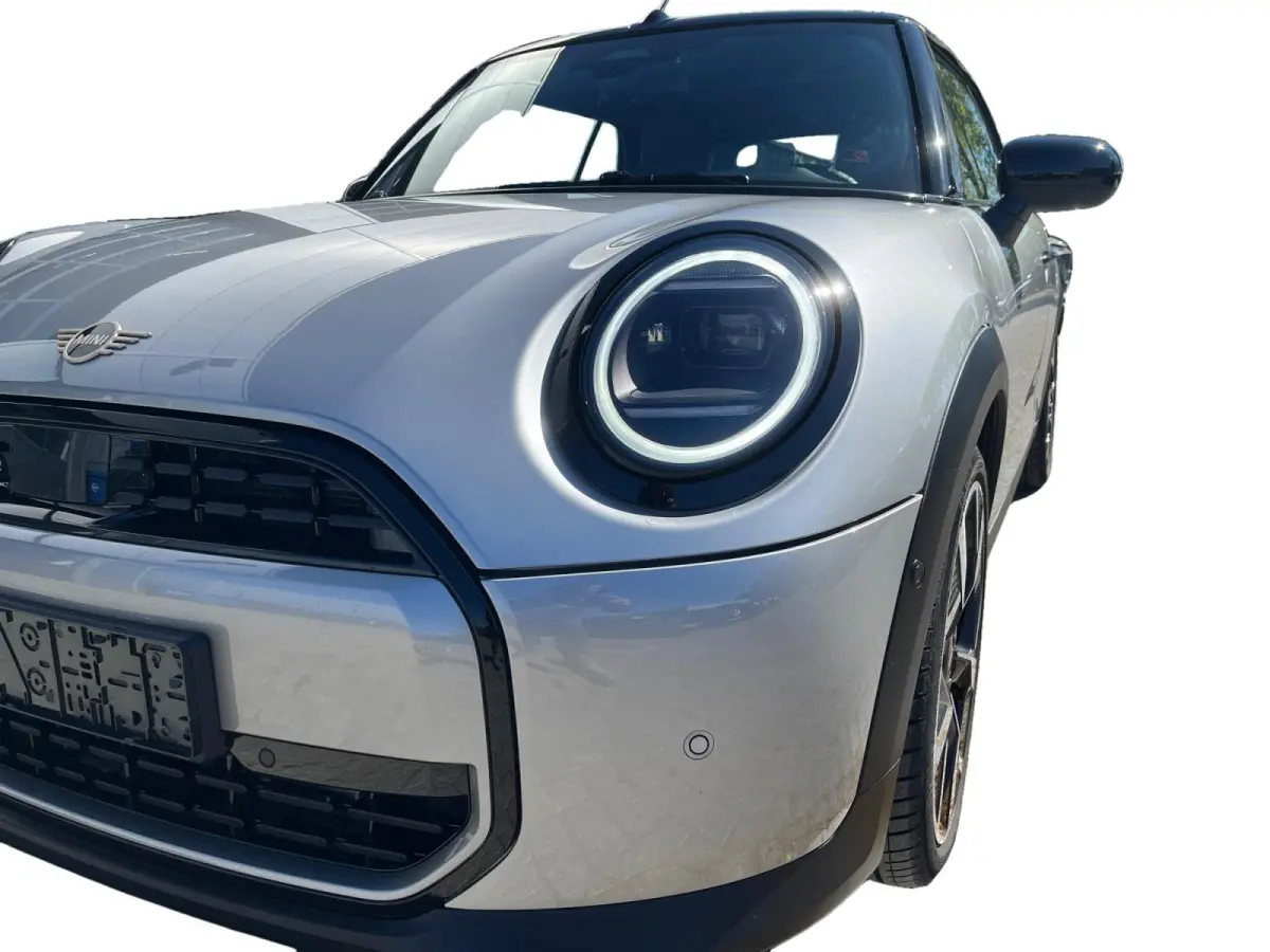 2.0 C Classic | Apple Carplay | Android Auto | Navigatie | 16" LM