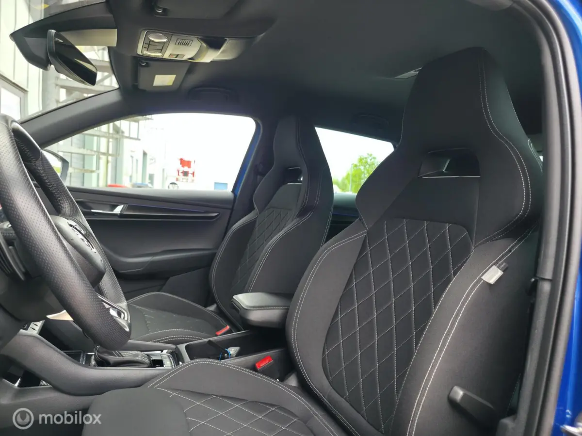 1.5 TSI ACT Sportline / Trekh. / Carplay / Luxe