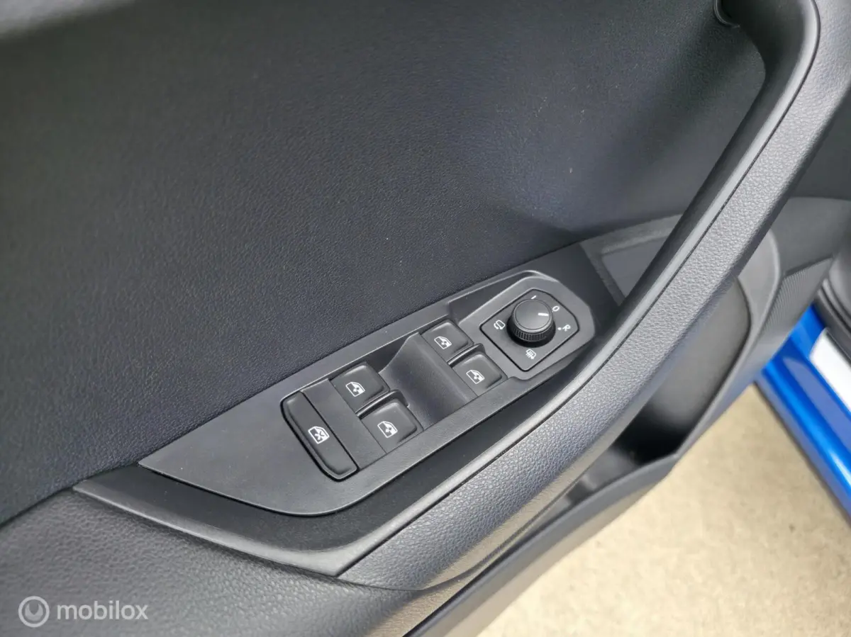 1.5 TSI ACT Sportline / Trekh. / Carplay / Luxe