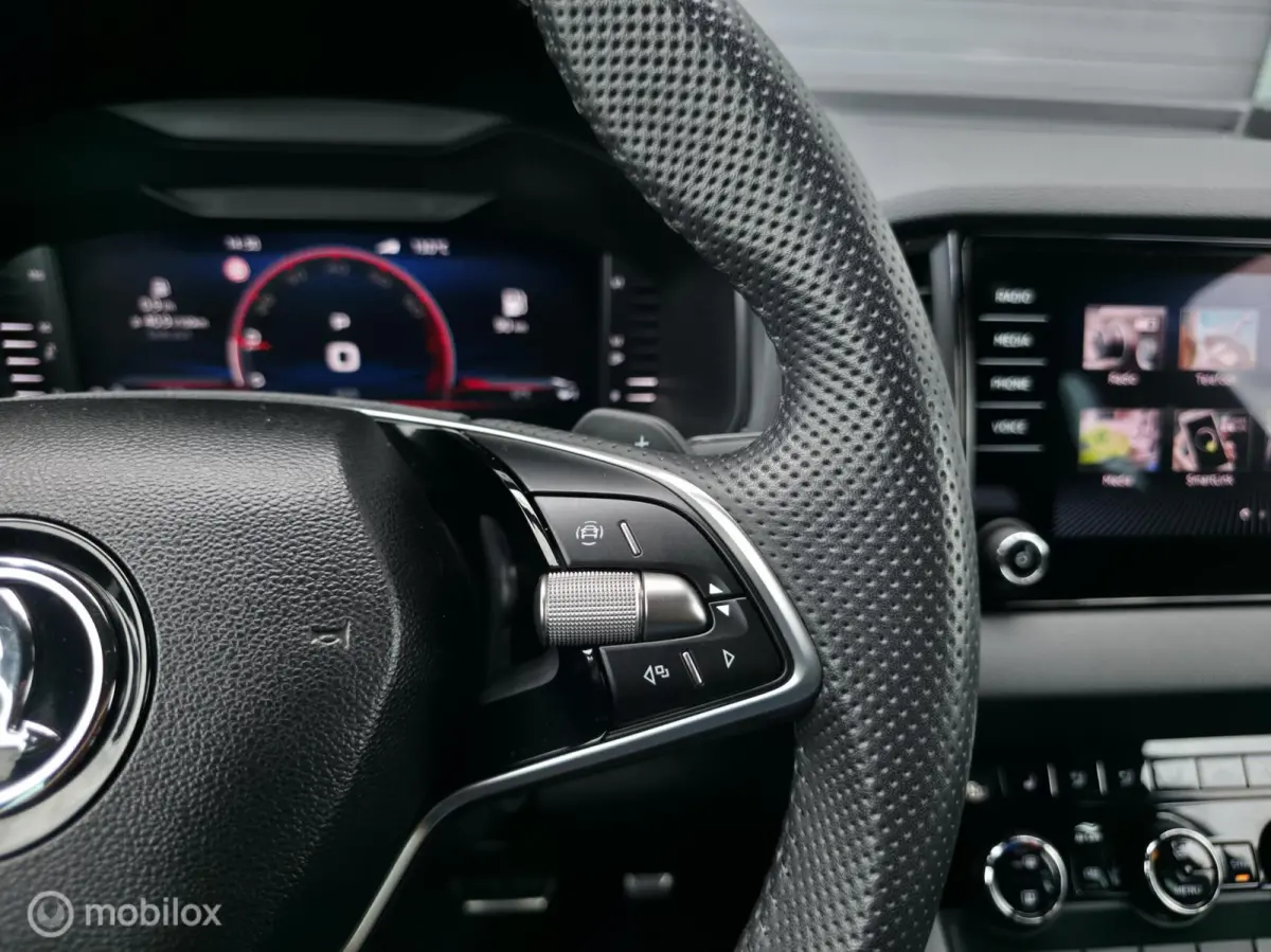 1.5 TSI ACT Sportline / Trekh. / Carplay / Luxe