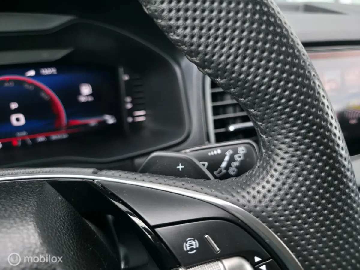 1.5 TSI ACT Sportline / Trekh. / Carplay / Luxe