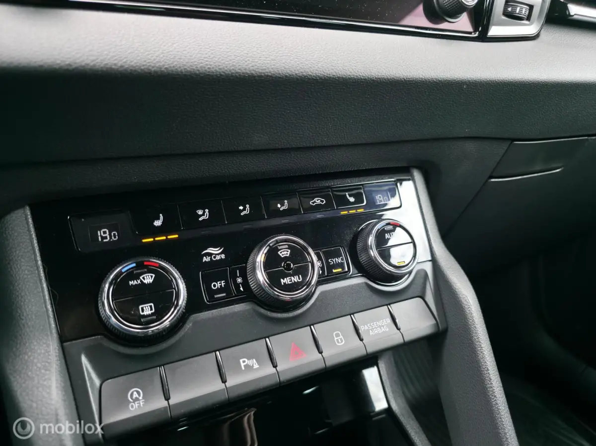 1.5 TSI ACT Sportline / Trekh. / Carplay / Luxe