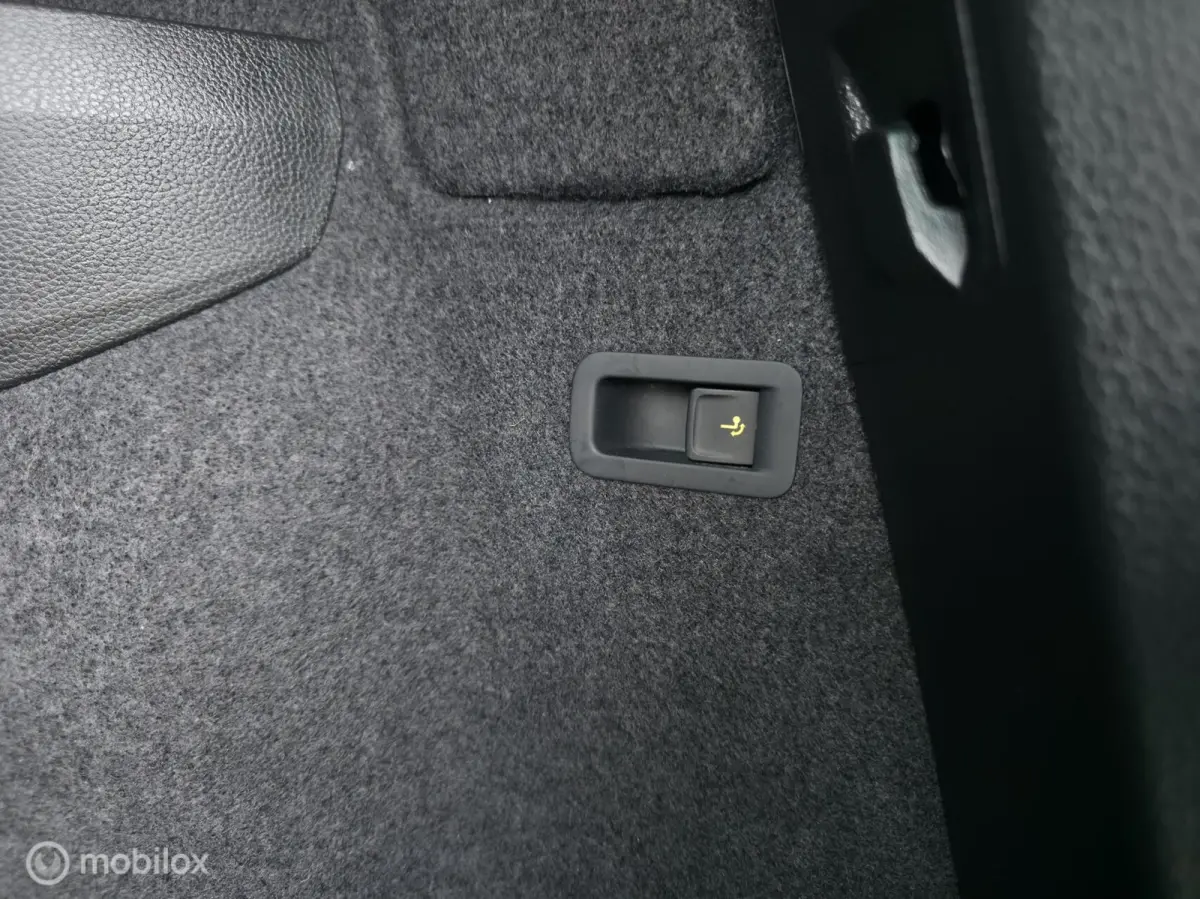 1.5 TSI ACT Sportline / Trekh. / Carplay / Luxe
