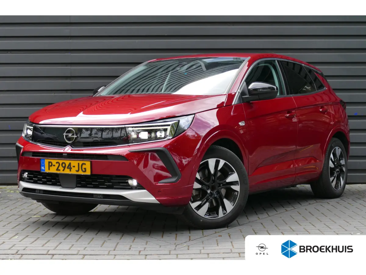 1.6 TURBO PLUG-IN HYBRIDE ELEGANCE AUTOMAAT / NAVI / CLIMA / 18"LMV / AGR / CAMERA / LED / PDC / BLUETOOTH / ADAPT. CRUISECONTROL / 2E EIGENAAR / SCHITTERENDE STAAT !!