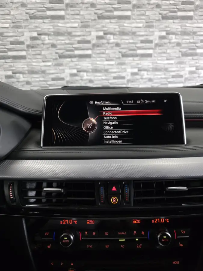 M50d *HUD*360Cam*PANO*Soft-close*Keyless*HarmanKardon