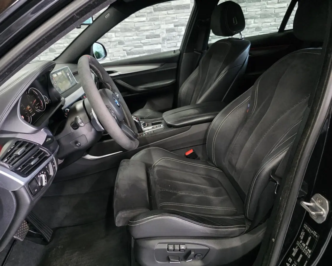 M50d *HUD*360Cam*PANO*Soft-close*Keyless*HarmanKardon