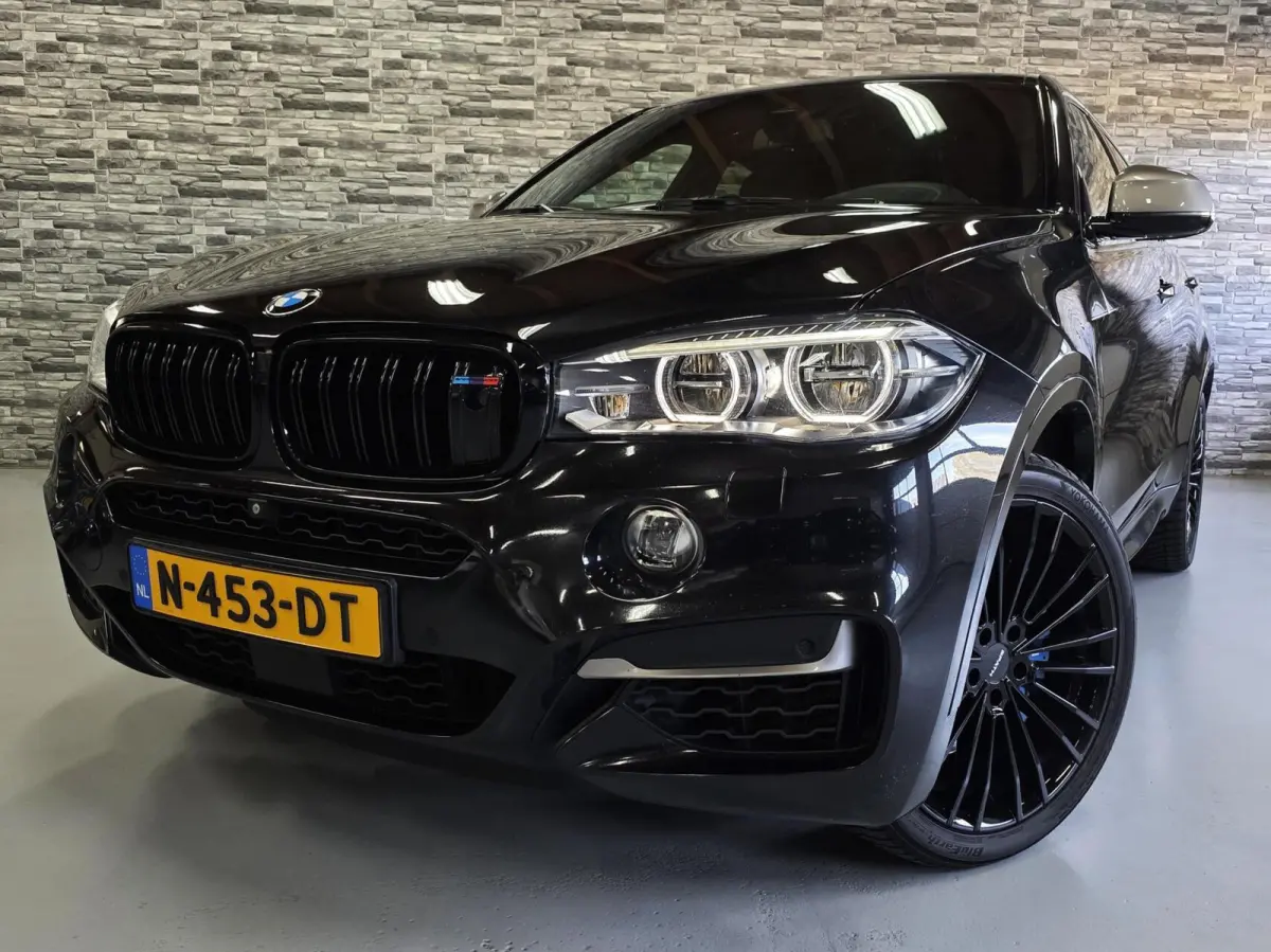 M50d *HUD*360Cam*PANO*Soft-close*Keyless*HarmanKardon