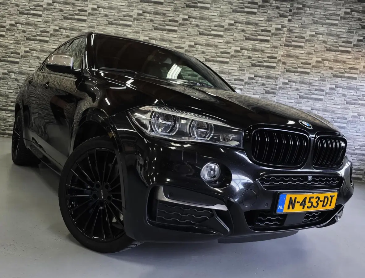 M50d *HUD*360Cam*PANO*Soft-close*Keyless*HarmanKardon